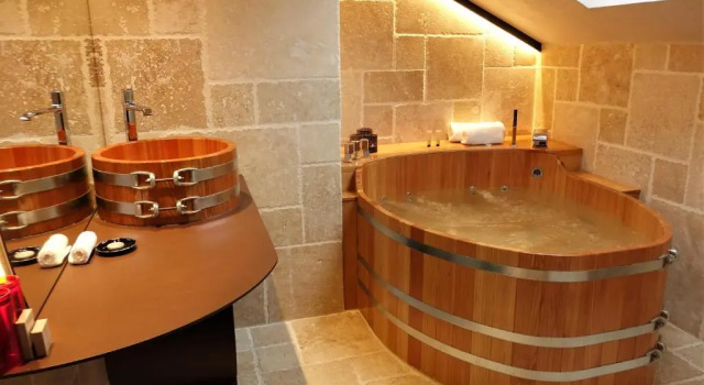 Люкс Domaine du Haut Jardin Hôtel & Chalets Spa Privé