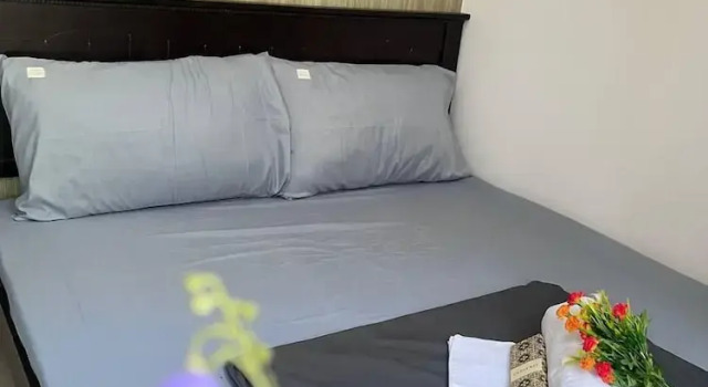 Номер Comfort с балконом и с видом на бассейн Shore Residences