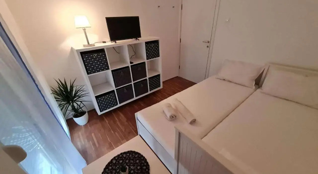 Apartmani Lovre i Zara, Забронировать Апартаменты/квартира Задар Задарская жупания, рядом с Пляж Мали Милни