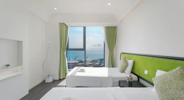 Апартаменты Deluxe We Young Apartments by HOFs - Fireworks & Ocean view