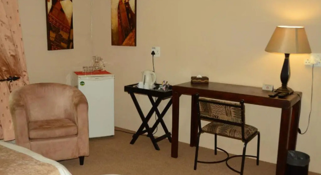 Двухместный номер Standard Big Tree B&B and Guest House