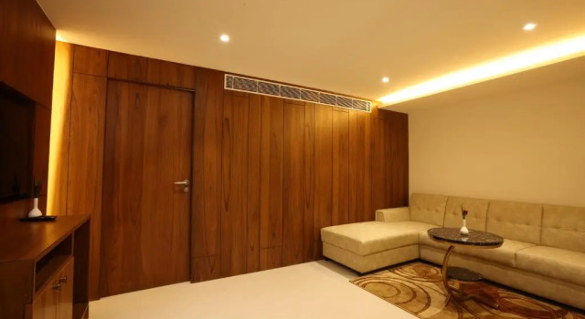 Люкс Deluxe Royal Plaza Suites by RAK Rooms, Mangaluru