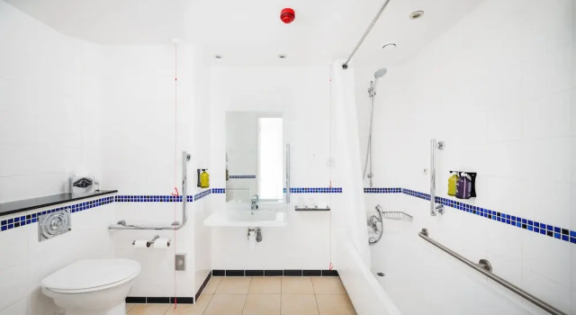 Люкс c 1 комнатой Holiday Inn Brighouse by IHG