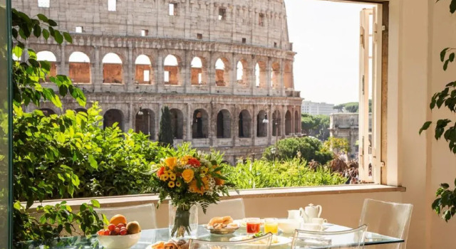 47Luxury Suites - Colosseo, Забронировать Отель Рионе Монти Рим, рядом с Piazza della Madonna dei Monti