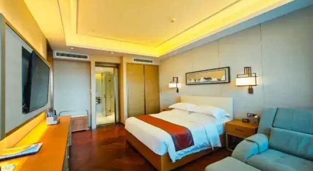 Семейный люкс Qing Hua Hai Guan Fang Garden Hotel