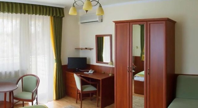 Апартаменты Deluxe Apartman Bella Hotel