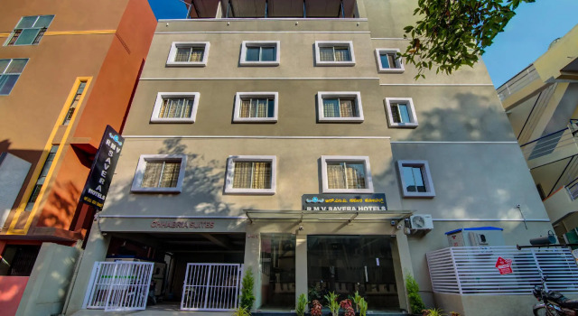 Capital O 23481 Rmv Savera Hotels, Забронировать Отель Отели штата Карнатаки 3 звезды, 3*