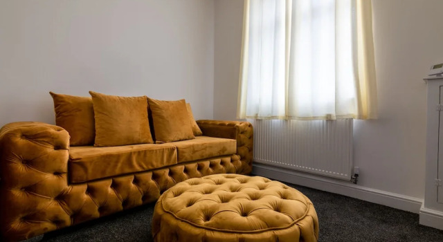 Fantastic Brand New Home, Забронировать Отель Отели Англии 3 звезды, 3*
