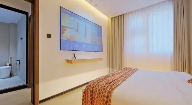 Люкс Comfort Ceramics-Themed Family Hotel (Taoxichuan) - Terraced Courtyard & Designer Gardens