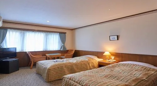 Mastlamp, Rezervasyon Otel Ito 