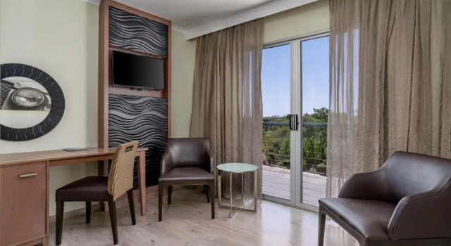 Семейный номер Superior с видом на реку Protea Hotel by Marriott Upington