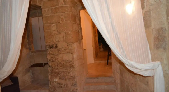 Palazzo di Città Flat, Забронировать Отель Бари Bari Province, рядом с Малый театр