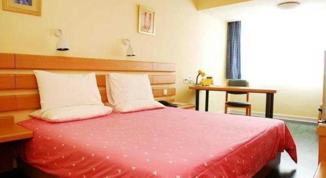 Home Inn Liuyi Lu, Book Hotel Mawei 