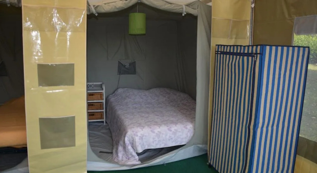 Camping Les Chenes Clairs, Prenota Campeggio Borreze Aquitania