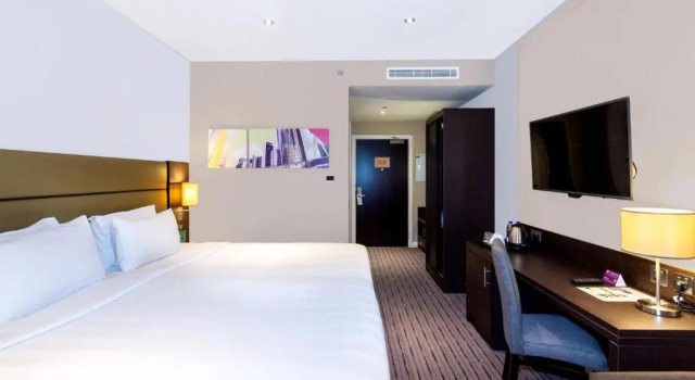 Двухместный номер Premier Inn Dubai Al Jaddaf - An Emirates Group Company