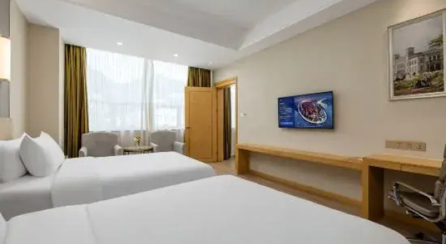 Люкс Vienna International Hotel (Zunyi Haier Avenue)