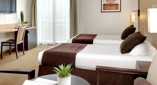 Полулюкс Hôtel Eliseo