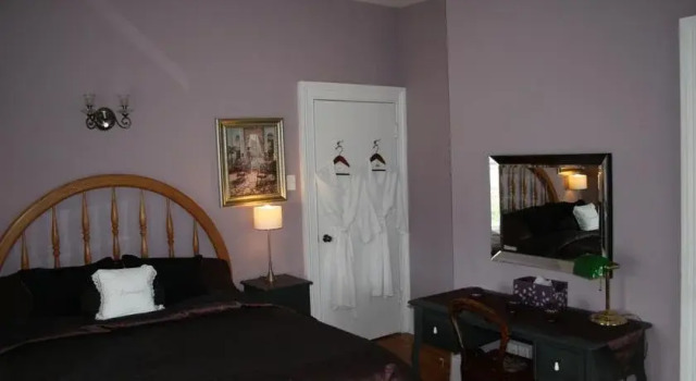 Stonehurst Bed and Breakfast, Varaa Hotelli  