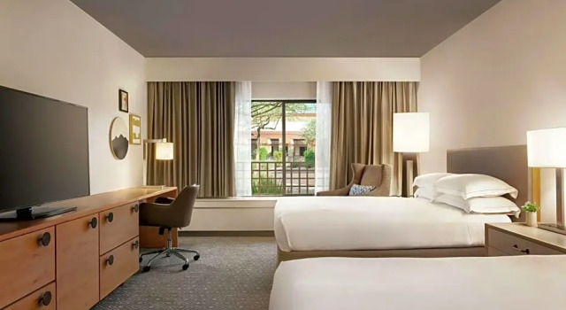 Номер Deluxe Hilton Scottsdale Resort & Villas