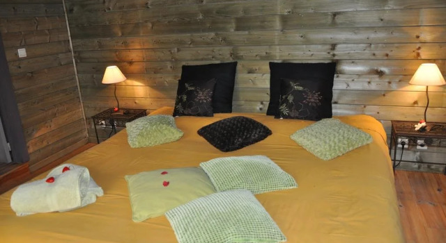 B&B Aquavert & Wellness, Book Bed and Breakfast Hoteller i Wallonia med pool, Swimmingpool