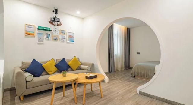 Люкс Executive с видом на город Fanhua Yuejing Hotel