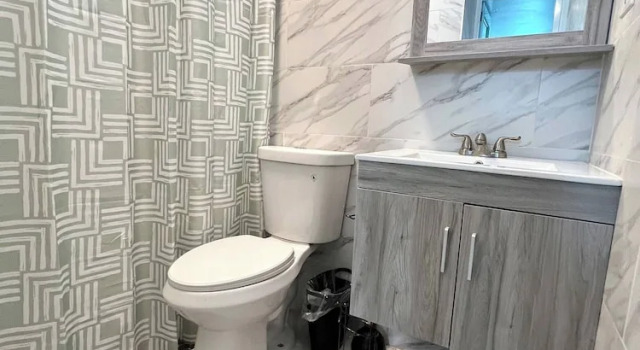 Апартаменты Stylish Remodeled 3BR With Pool,parking Near Airport & Beaches