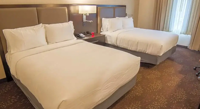 Номер Standard Holiday Inn Trophy Club by IHG