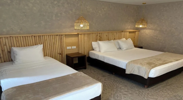 Четырёхместный номер Superior Hotel Blue Cove by On vacation