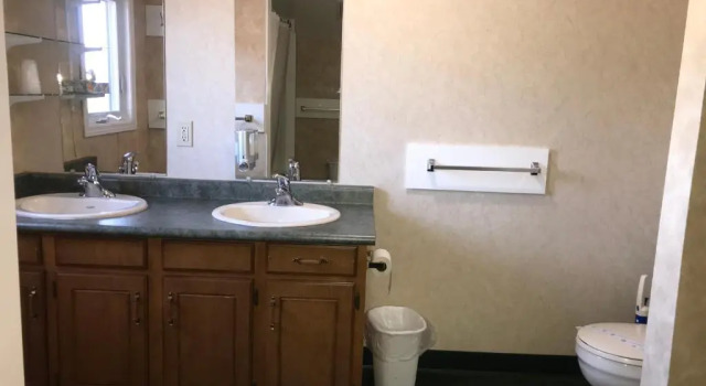 Коттедж с 3 комнатами Country Inn Listowel