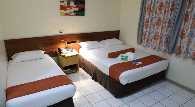 Номер Premier Huon Gulf Hotel