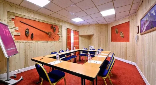 Mercure Les 2 Alpes 1800, Reserva ahora Hotel Mont-de-Lans Oisans