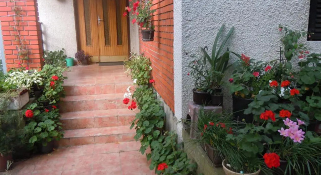 Apartmani Sobe BILJANA, Buchen Sie Pension Aranđelovac 