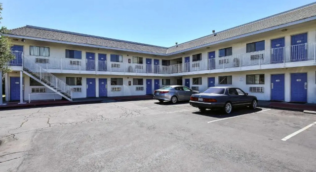 Motel 6 Oakland Airport, Забронировать Мотель Окленд Область залива Сан-Франциско