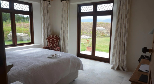 Mt Cook Lakeside Retreat