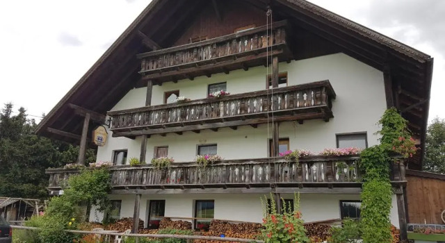 Номер Standard Hauserwirt