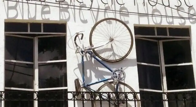 Blue Bicycle House - Hostel