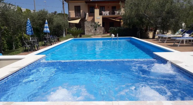 Апартаменты Villa Ambrosia
