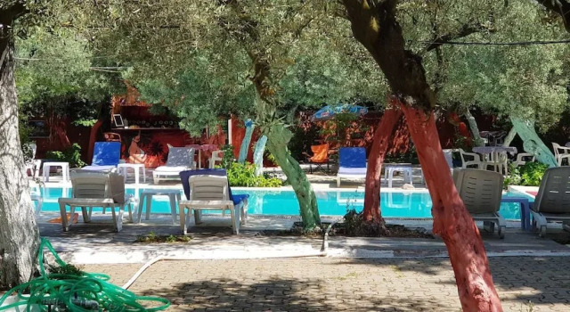 Oliva Pansiyon, Varaa Hotelli Hotellit Marmara-alue pysäköinnillä, Pysäköinti