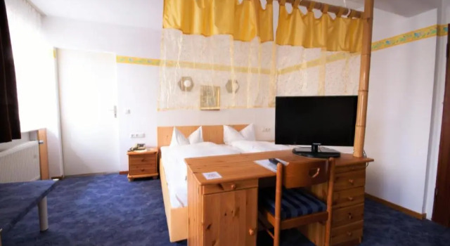Двухместный номер Standard с балконом Hotel Weidenau