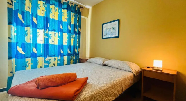 Apartamento Alaska acogedor y a 100metros de la playa, Забронировать Апартаменты/квартира Апартаменты Салоу, Апартаменты/квартира