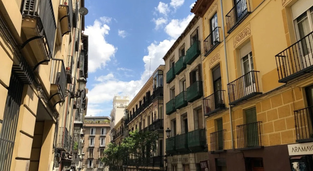 Stay at Home Madrid Apartments V, Забронировать Апартаменты/квартира Отели Мадрида с парковкой, рядом с Театр Монументал, Парковка