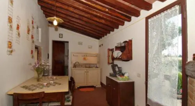 Agriturismo Torrenieri, Book Hotel Trequanda Crete Senesi
