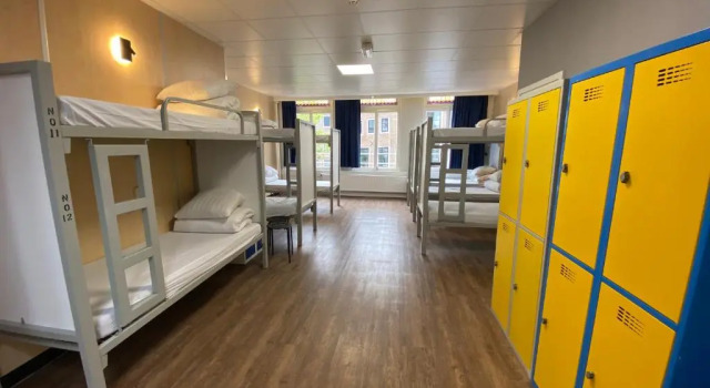 Кровать в общем номере Xplore Hostel Amsterdam