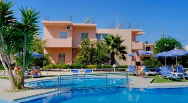 Alexandros Apartments