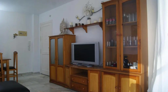 ApartVacaciones - Apartamento Benalmadena Beach - Costa del Sol, Забронировать Апартаменты/квартира Отели Бенальмадена с парковкой, рядом с Индуистский храм, Парковка