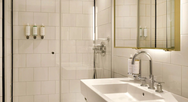 Двухместный номер Superior lEchiquier Opéra Hotel Paris - MGallery Collection