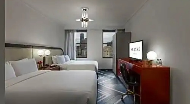 Четырёхместный номер Standard с видом на город Pendry Chicago