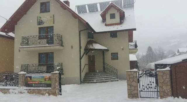 Dom pod Winogronem, Забронировать Отель Шавница Pieniny Mountains