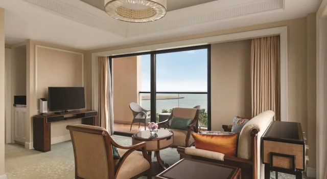 Двухместный полулюкс с видом на океан Grand Hotel Haikou