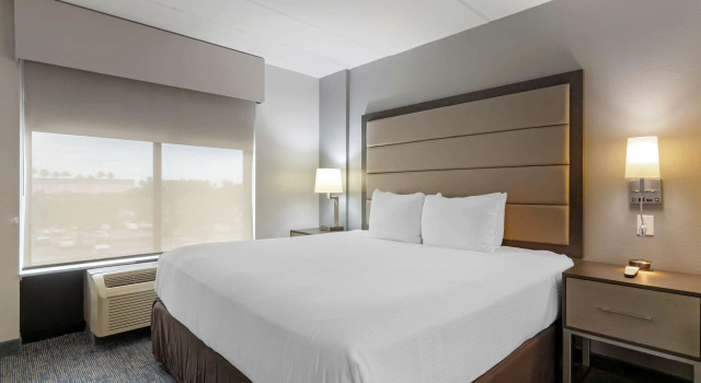 Двухместный номер Standard Best Western Plus McAllen Airport Hotel